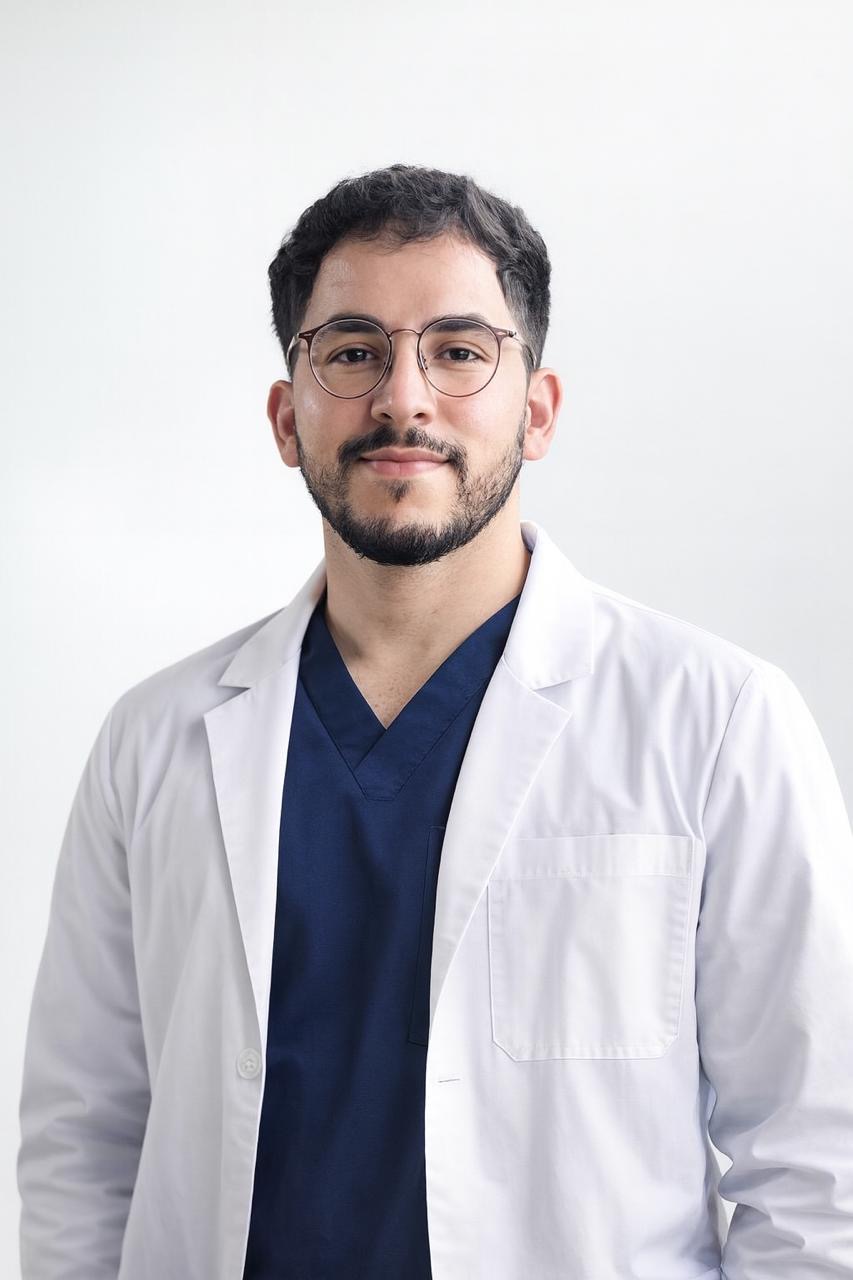Dr. Santiago Vladimir Bravo Jaramillo